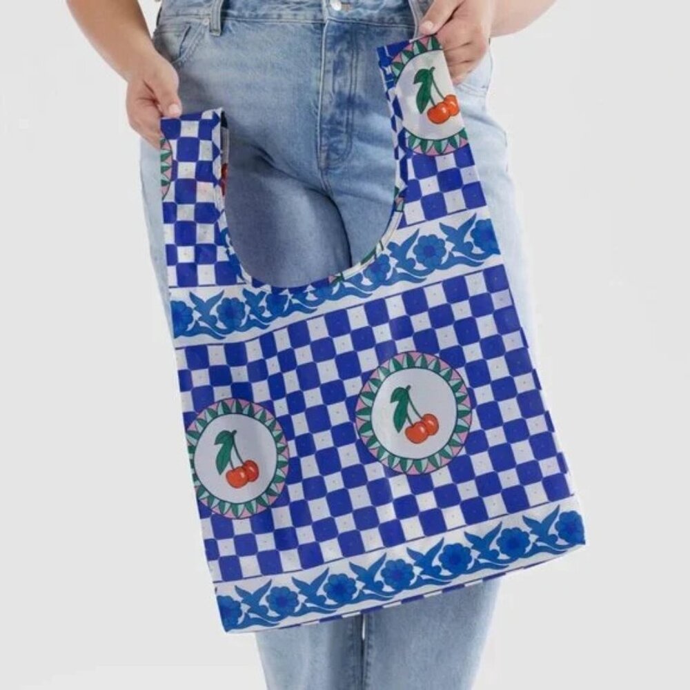 ✨SOLD!✨ NWOT Standard BAGGU Reusable Bag – Cherry Tile - Picture 2 of 7